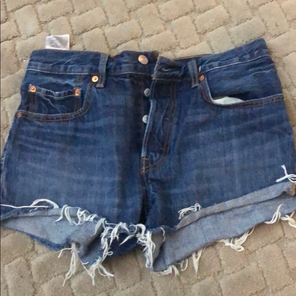 Levi’s - Picture 3 of 4